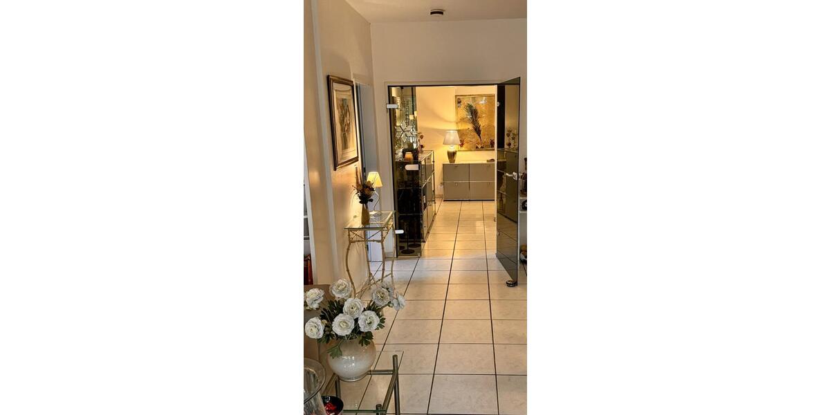 Terrassenwohnung Köln Innenstadt - 5 Zimmer, 182 m&sup2;, 1.350.000&euro; | Angebot:26576065