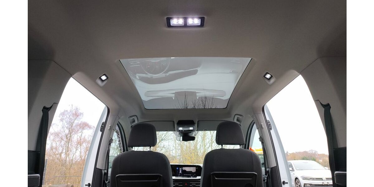 Ford Tourneo Connect 79.200 km 25.950 &euro; Solingen 42657