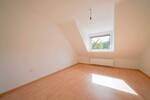 Etagenwohnung Düsseldorf Rath - 3 Zimmer, 70 m&sup2;, 730&euro; | Angebot:26891579