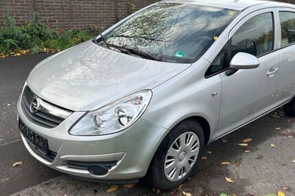 Opel Corsa 48.000 km 3.999 &euro; Köln 50739