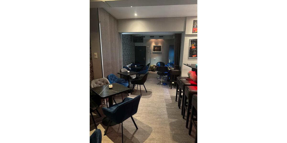 Café-Bar zu vermieten in Düsseldorf zimmer