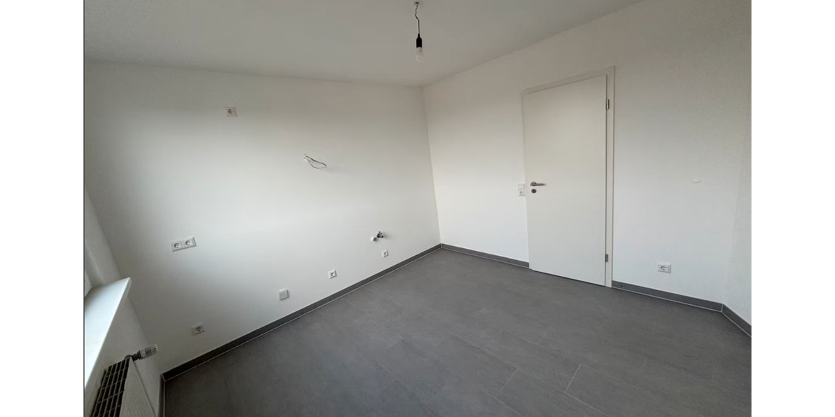 Dachgeschoßwohnung Düsseldorf Stadtbezirk 8 - 2 Zimmer, 67 m&sup2;, 995&euro; | Angebot:25591819