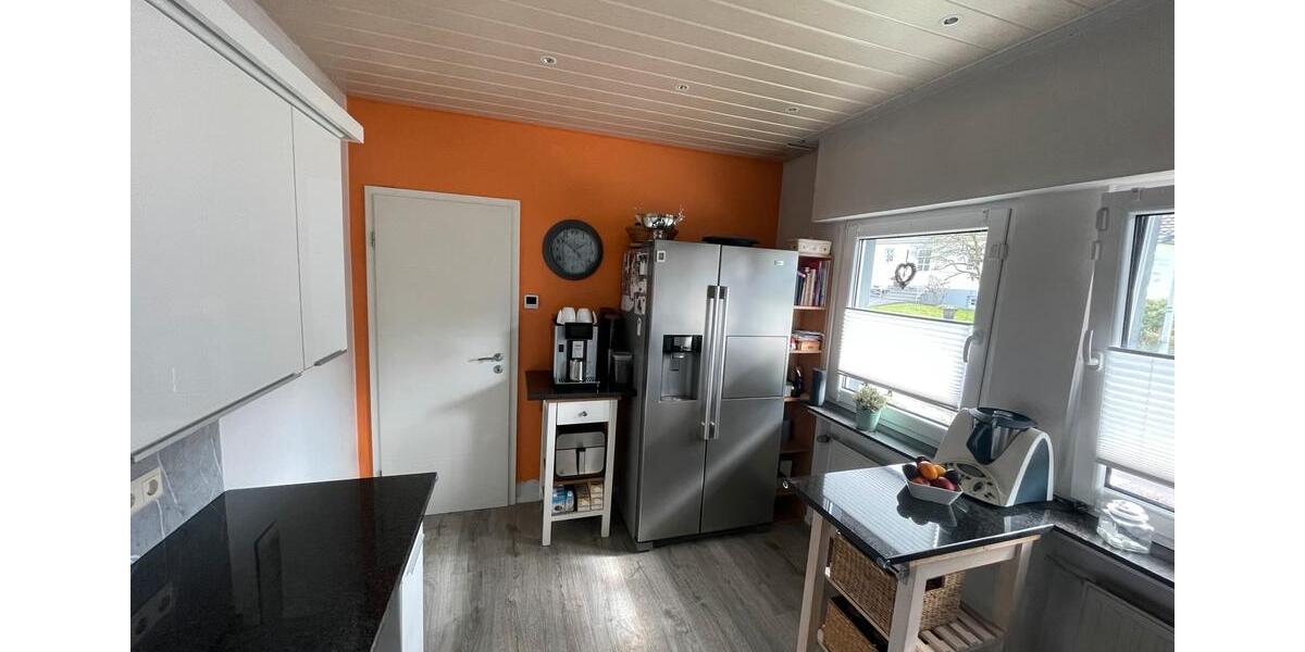 Einfamilienhaus Solingen Central - 5 Zimmer, 1 m&sup2;, 775.000&euro; | Angebot:25647817