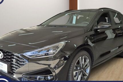 Hyundai i30 17.109 km 19.890 &euro; Köln 51145