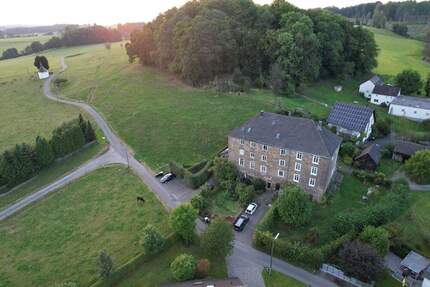 Haus Lindlar Linde - 6 Zimmer, 225 m&sup2;, 1.900&euro; | Angebot:23880348