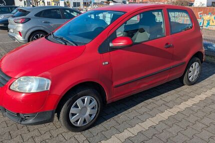 VW Fox 180.910 km 1.590 &euro; Köln 50968