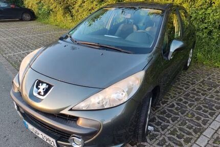 Peugeot 207 145.000 km 2.300 &euro; Rösrath 51503
