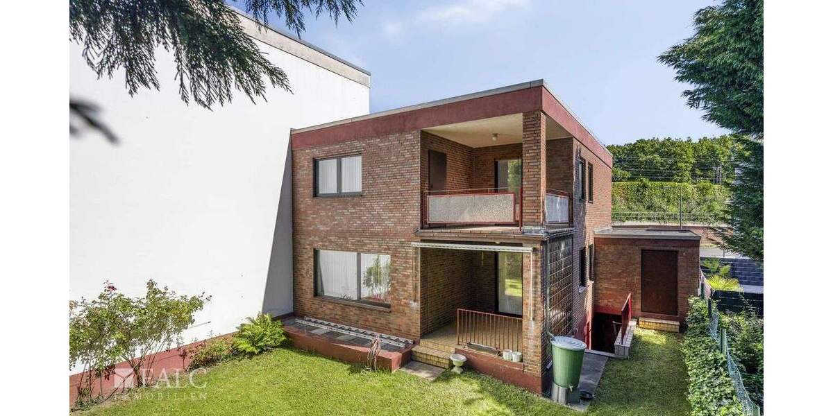 Einfamilienhaus für die junge Familie - Wohnen in bester Lage in Köln Weiden 5 zimmer