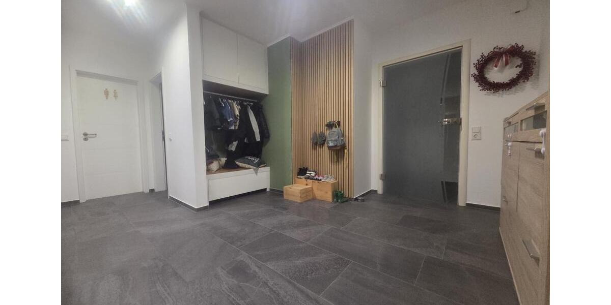 Einfamilienhaus Hückeswagen - 5 Zimmer, 143 m&sup2;, 515.000&euro; | Angebot:24604508