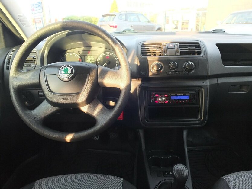 Skoda Fabia CLASSIC KLIMAANLAGE FINANZIERUNG möglich 146.211 km 3.498 € Köln 50858