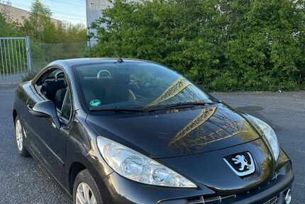 Peugeot 207 82.600 km 3.890 &euro; Solingen 42719