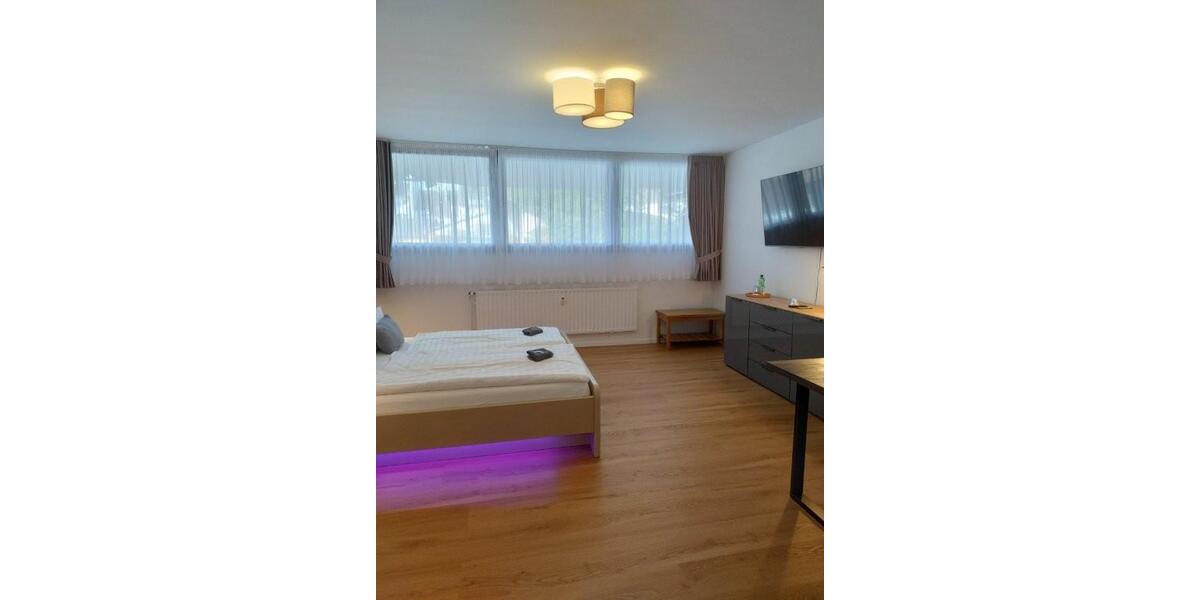 Mikro-Hotel in Köln voll genehmigter Beherbergungsbetrieb mit 8 Betten 4 Zimmern, studentisches Wohnen denkbar - Gewerbeobjekt Köln Mülheim | Angebot:22794810