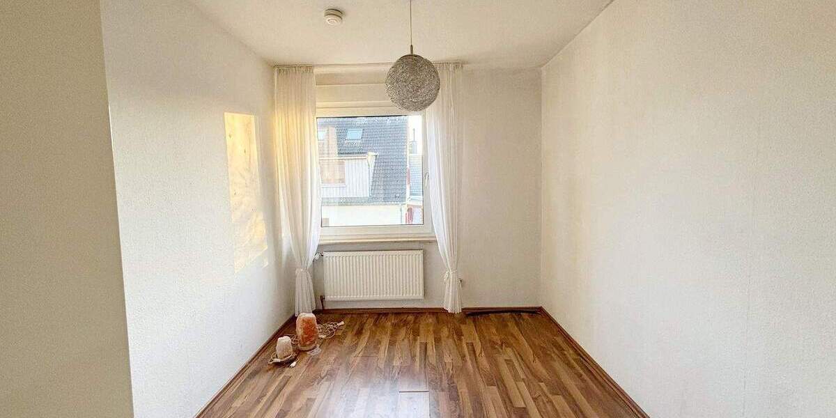 Einfamilienhaus Leverkusen Opladen - 6 Zimmer, 136 m&sup2;, 438.500&euro; | Angebot:25409665