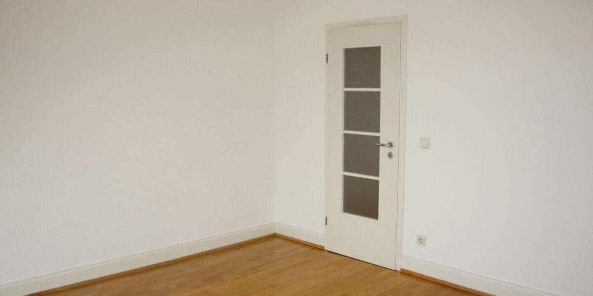 Top modernisiert! Charmantes, denkmalgeschütztes Mehrfamilienhaus mit modernem Wohnkomfort! 1 zimmer