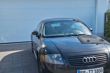 Audi TT 350.000 km 2.500 &euro; Huerth 50354