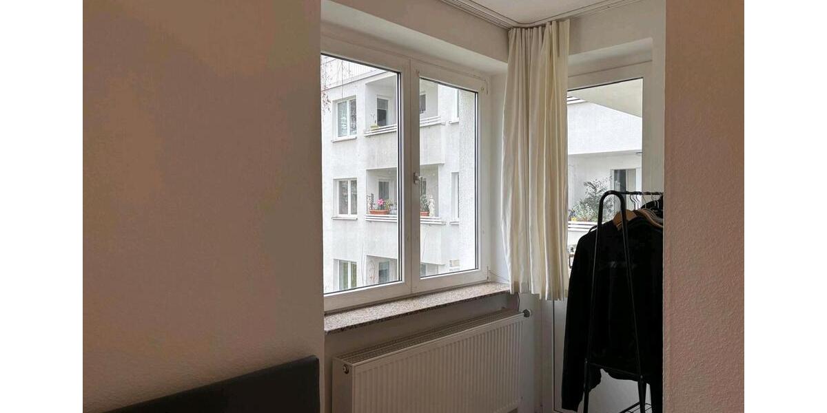 Etagenwohnung Hürth - 3 Zimmer, 67 m&sup2;, 1.300&euro; | Angebot:25341313
