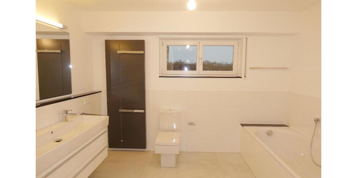 Hochwertig modernisierte 3-Zimmer-Erdgeschoss-Wohnung in gefragter Lage von Opladen 3 zimmer