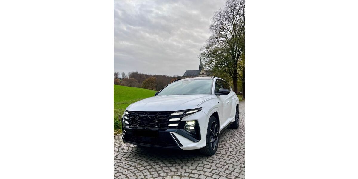 Hyundai TUCSON 2.200 km 35.999 &euro; Bergisch Gladbach 51467