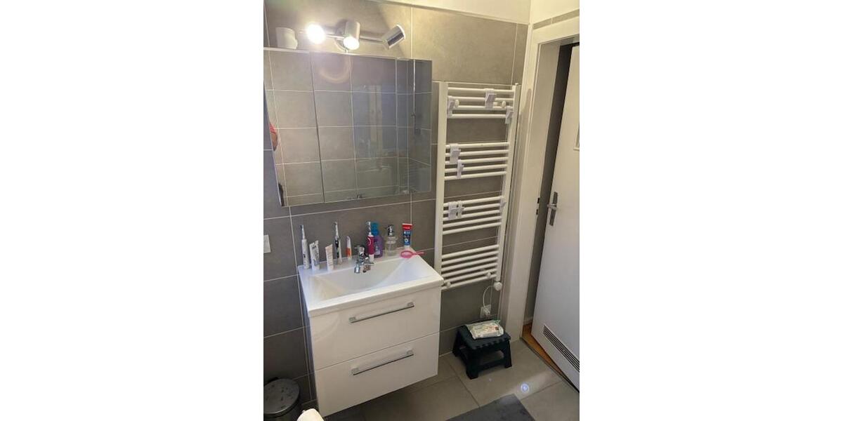 Reihenhaus Köln Innenstadt - 6 Zimmer, 135 m&sup2;, 2.800&euro; | Angebot:25252021