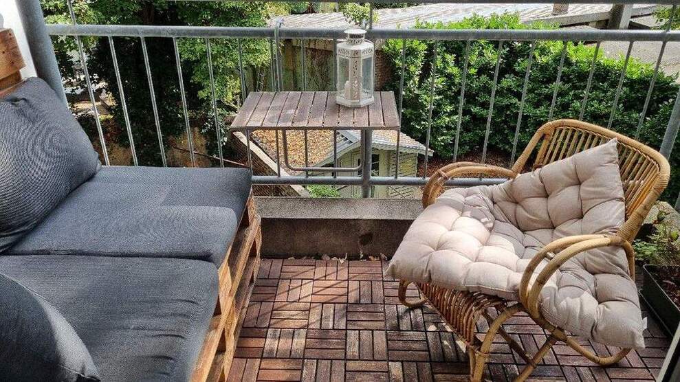 JUNGE UND MODERNE WOHNUNG IN ZENTRALER LAGE ! FÜR DEN KAPITANLEGER GUT VERMIETET 3 zimmer