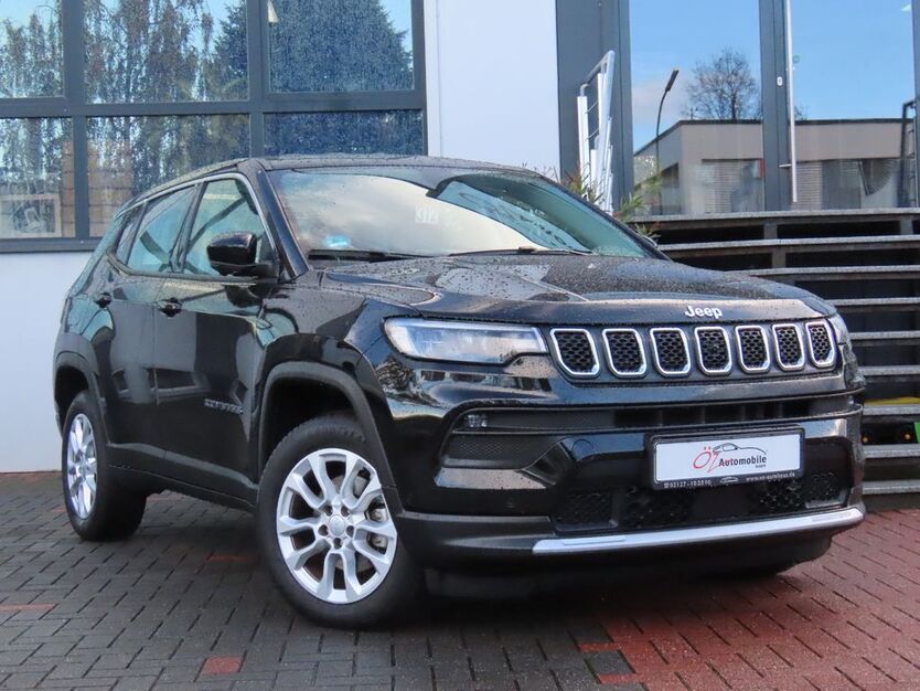 Jeep Compass 13.329 km 21.900 € Neuss 41469