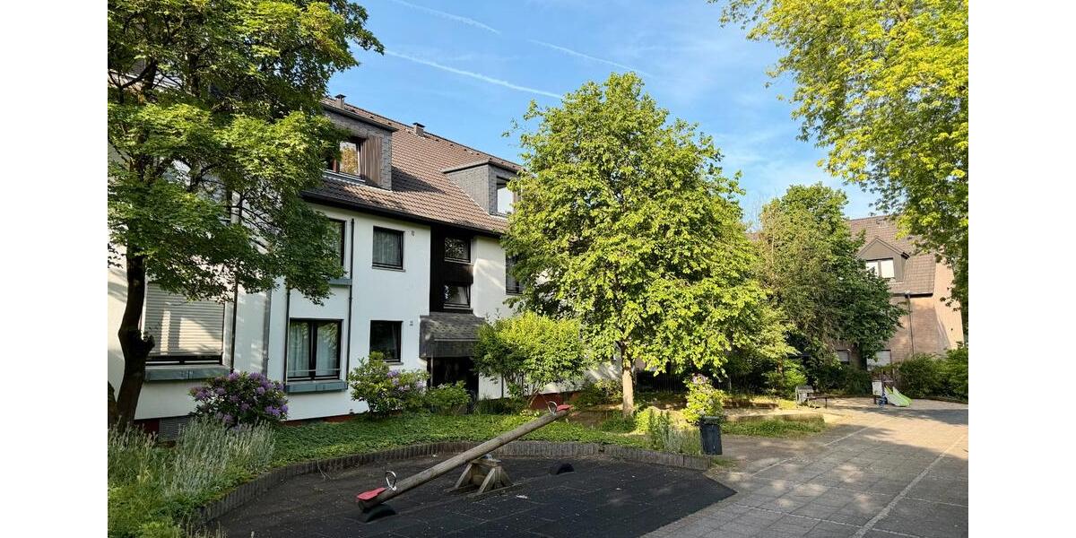 Dachgeschoßwohnung Erkrath - 4 Zimmer, 98 m&sup2;, 425.000&euro; | Angebot:26750061