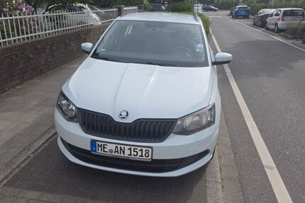 Skoda Fabia 78.123 km 5.999 &euro; Hilden 40724