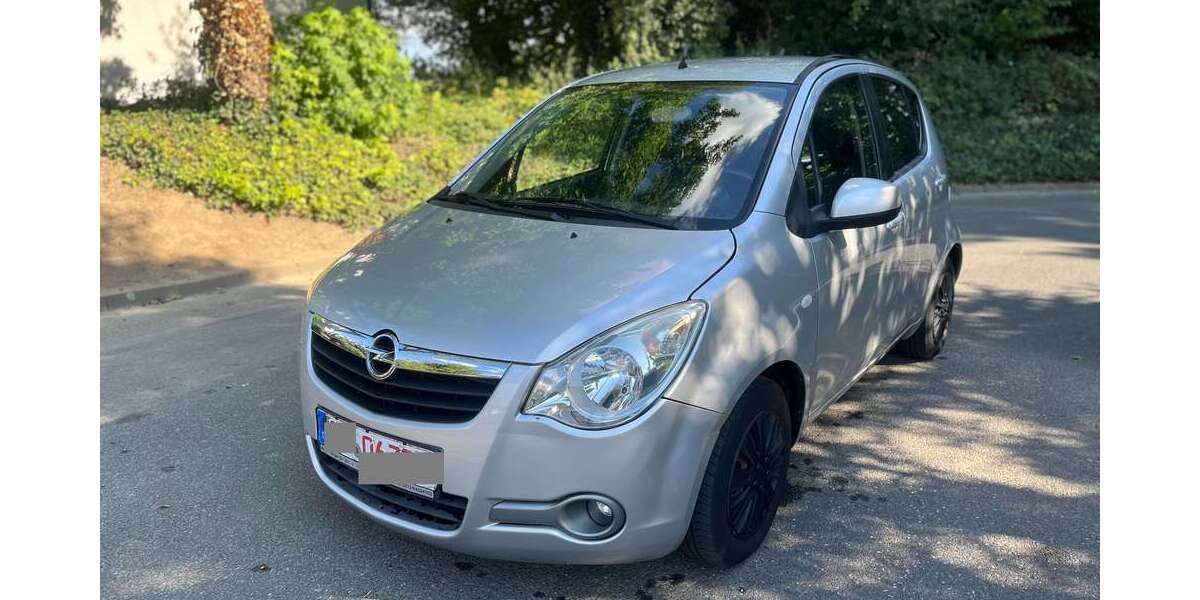 Opel Agila 140.500 km 4.750 &euro; Solingen 42655