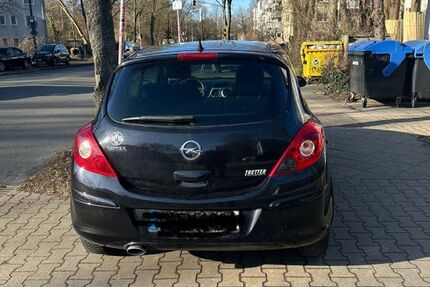 Opel Corsa 170.000 km 1.500 &euro; Düsseldorf 40237