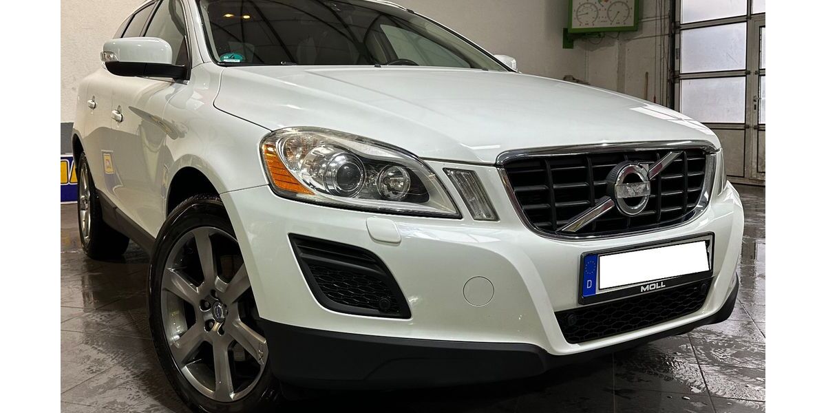 Volvo XC60 165.000 km 13.490 &euro; Köln 50739