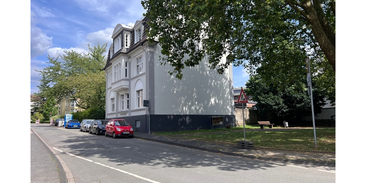 Altbaucharme auf ca. 102 m² – stilvolle 3-Zimmer-Wohnung in Solingen-Wald - Etagenwohnung Solingen Wald | Angebot:27055297