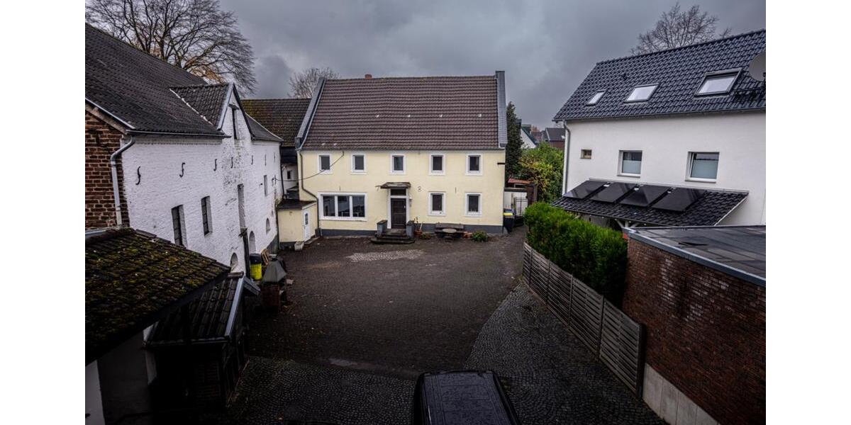 Voll möbliertes Haus für Übergangswohnen – befristet 7 zimmer