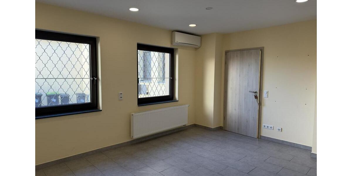 Erdgeschoßwohnung Odenthal - 3 Zimmer, 118 m&sup2;, 1.300&euro; | Angebot:25308653