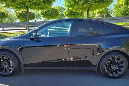 Tesla Model Y 36.800 km 38.500 &euro; Erkrath, Fundort des Neanderthalers, Stadt 40699