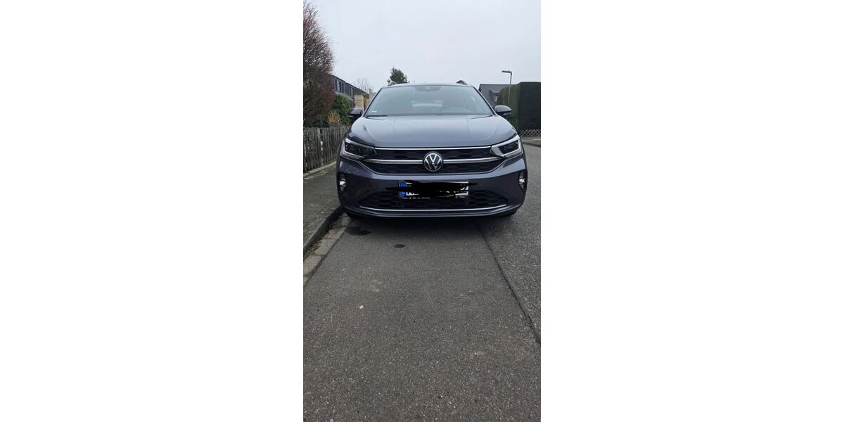 VW Taigo 24.800 km 21.400 &euro; Neuss 41472
