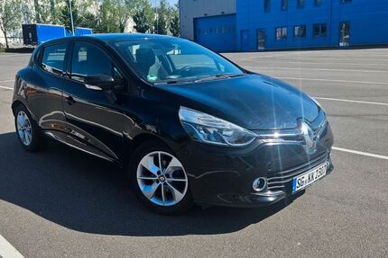 Renault Clio 133.000 km 6.770 &euro; Solingen 42653