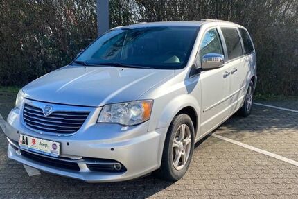 Lancia Voyager 168.000 km 17.900 € Langenfeld 40764