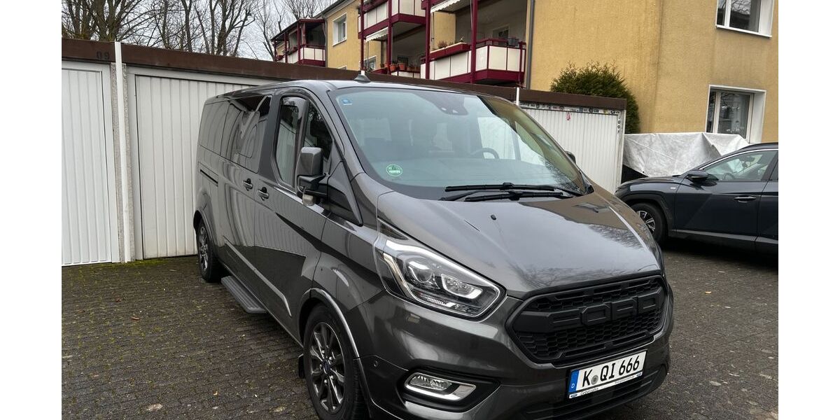 Ford Tourneo Custom 78.000 km 36.100 &euro; Köln 50969