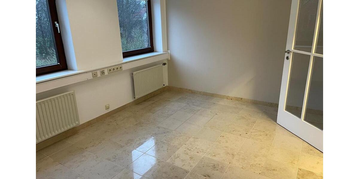Gewerbeobjekt Köln Rodenkirchen - 15&euro; | Angebot:26202352