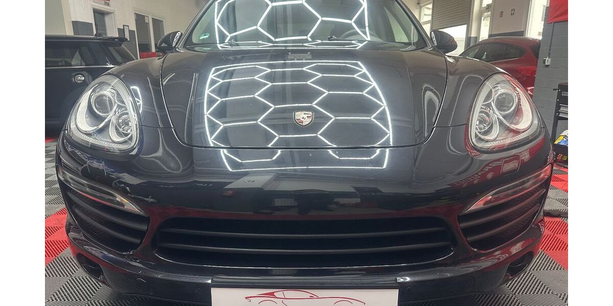 Porsche Cayenne 158.000 km 11.990 &euro; Köln 51109