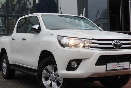 Toyota Hilux 235.188 km 23.900 &euro; Neuss 41469