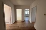 Etagenwohnung Solingen Mitte - 3 Zimmer, 76 m&sup2;, 639&euro; | Angebot:25908587