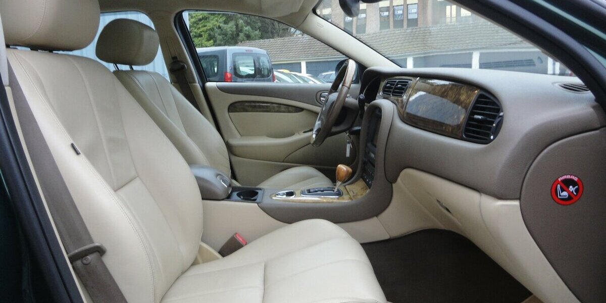 Jaguar S-Type 3.0 V6 Executive Autom Leder Navi Xenon 114.000 km 9.999 € Neuss 41462