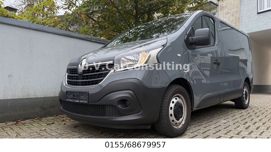 Renault Trafic 61.700 km 18.998 &euro; Remscheid 42859