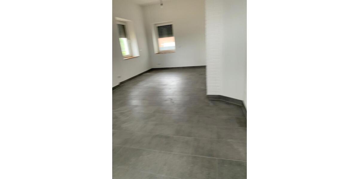 Doppelhaushälfte Rommerskirchen - 6 Zimmer, 140 m&sup2;, 1.700&euro; | Angebot:25274628