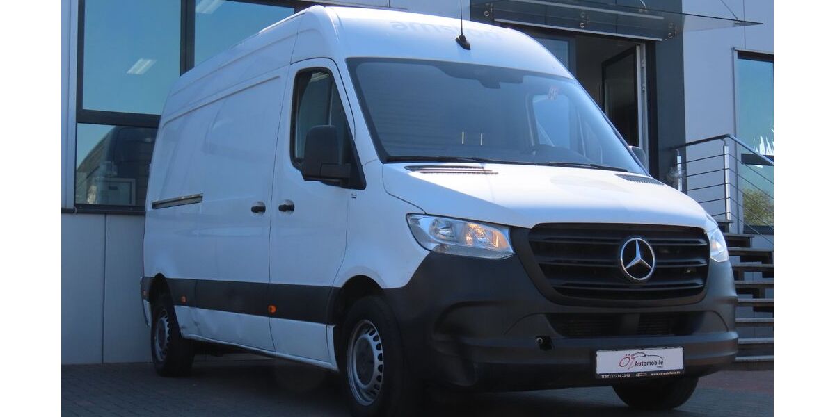 Mercedes-Benz Sprinter 156.962 km 18.900 &euro; Neuss 41469