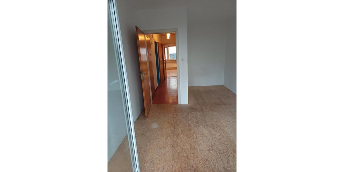 Hochparterre Köln Nippes - 2 Zimmer, 42 m&sup2;, 563&euro; | Angebot:26470902