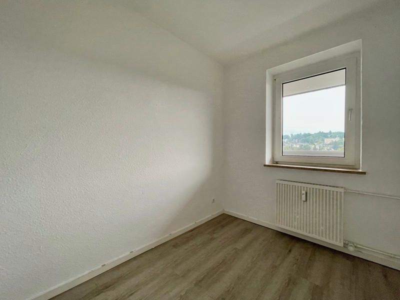 Schöne 2,5-Zi.-Wohnung mit Balkon und Blick auf den Stadtpark! zimmer