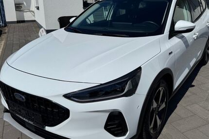 Ford Focus 94.814 km 16.880 &euro; Hürth bei Köln 50354