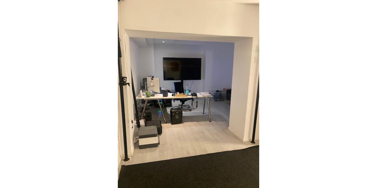 Büroräume im UG in denkmalgeschütztem Altbau – Ottostraße zimmer